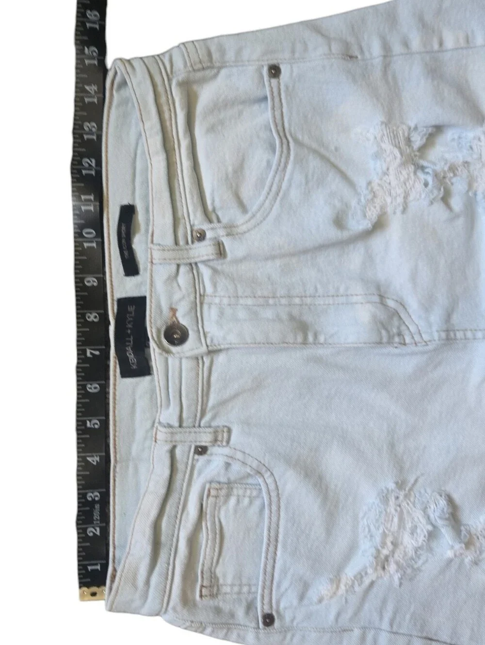 Kendall & Kylie Light White Ripped Denim Cutoff Shorts 9/29